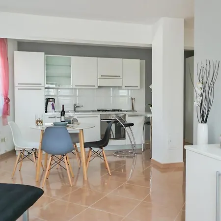 Apartment White